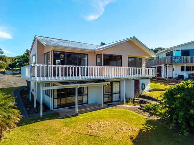 28 Tirairaka Terrace, Russell Surrounds