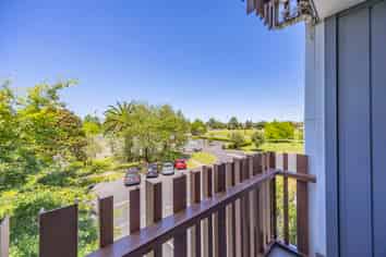 506/22 Library Lane, Albany