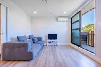 506/22 Library Lane, Albany