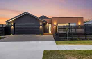 10 Inch Crescent, Rangiora