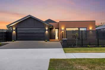 10 Inch Crescent, Rangiora