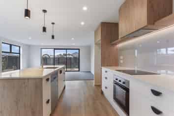 10 Inch Crescent, Rangiora