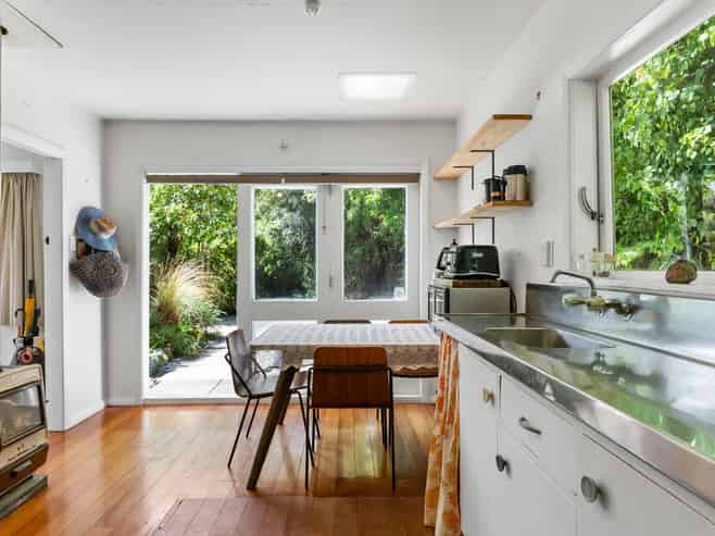 123 Pinehaven Road, Pinehaven