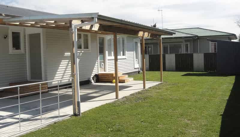 105 Norton Road, Akina