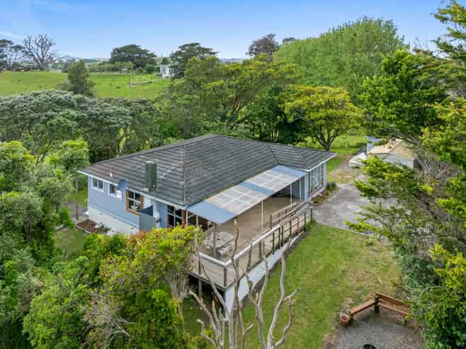 433 Pah Hill Road, Wharehine