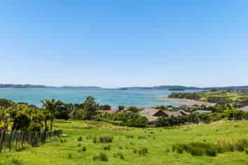599 Mahurangi East Road, Algies Bay