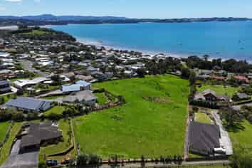 599 Mahurangi East Road, Algies Bay