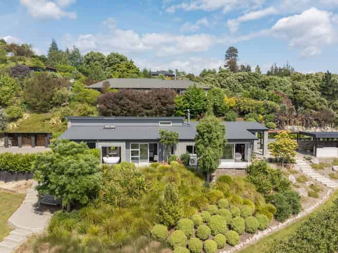 22 Fellbridge Rise, Wakefield