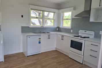 1/67a Alberton Ave, Mount Albert