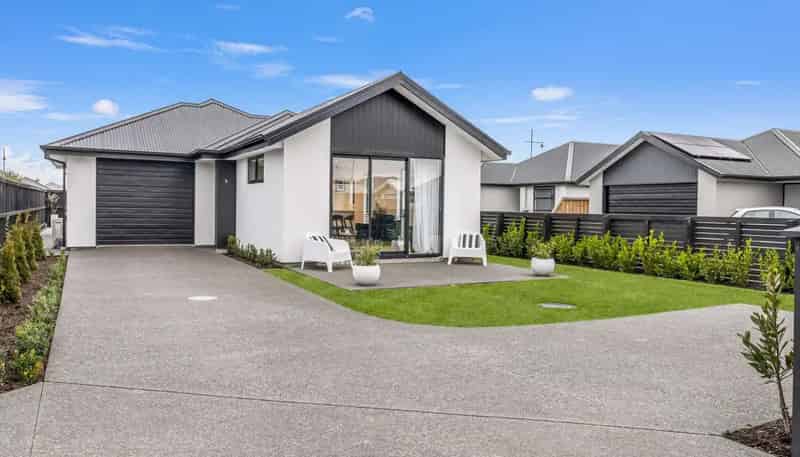 10 Te Pakiaka Road, Pegasus