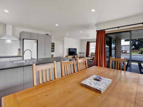 35 Atkinson Street, Normanby