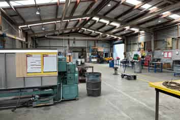 Executive high stud workshop