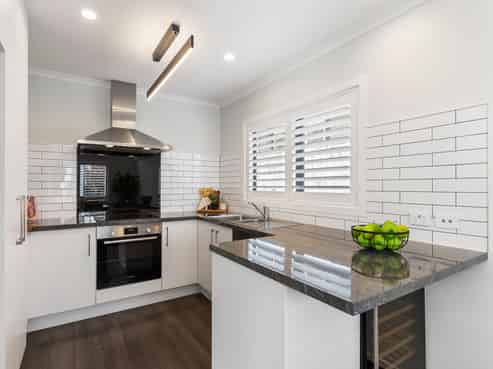 11 Poplar Grove, Ebdentown