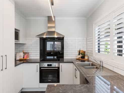 11 Poplar Grove, Ebdentown