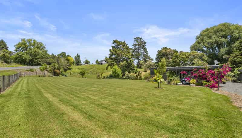 3212 Paparoa-Oakleigh Road, Paparoa