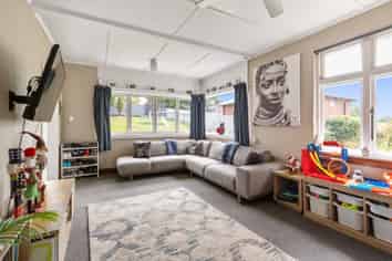 81 Luxmoore Road, Marchwiel