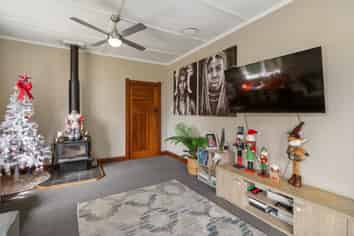 81 Luxmoore Road, Marchwiel