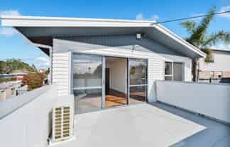 3 Spargo Road, Massey