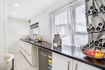 3/85 Taumata Road, Sandringham