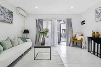 3/85 Taumata Road, Sandringham