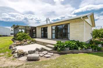 2418 Waimate Highway, WAIMATE