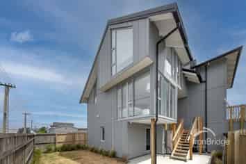 1/246 Marine Parade, New Brighton