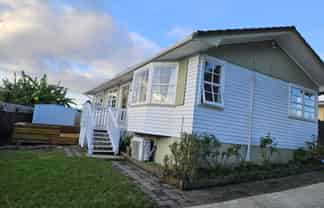 57 Bayview Road, Glenfield