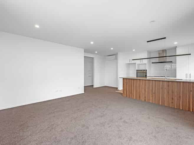 8a Appaloosa Way, Rolleston