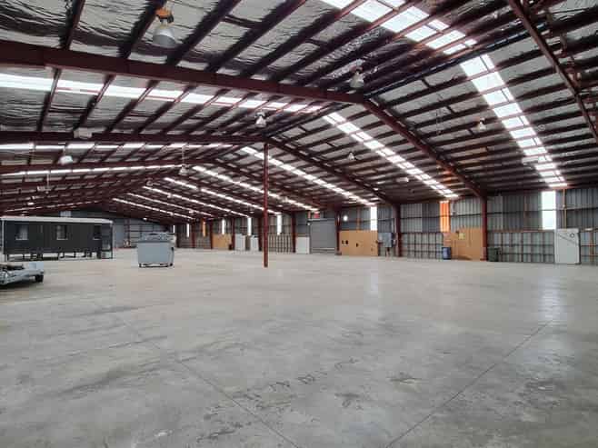 CBRE | Premium Industrial Opportunity in Airport Oaks