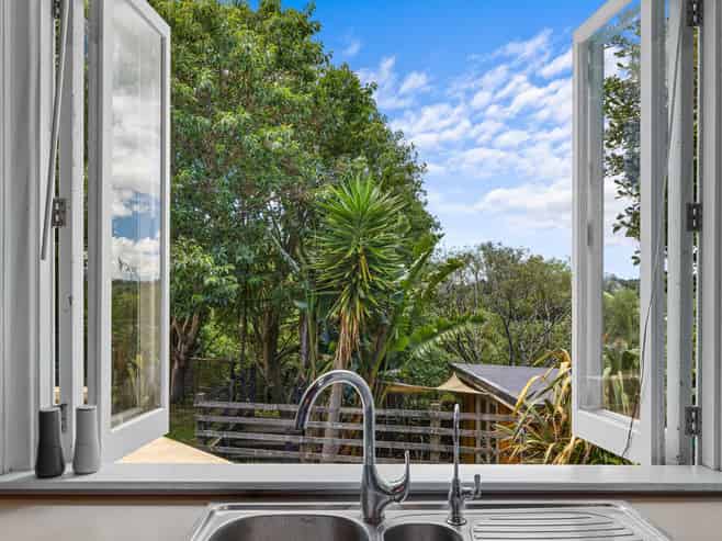 265 Coronation Avenue, Welbourn