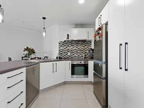 17/281 Maunganui Road (The Paramount), Mount Maunganui