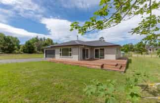 300 White Road, Otane