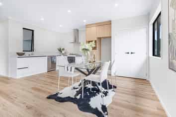 2/2 Wedgewood Place, Dinsdale