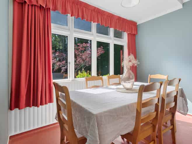 284 Estate Road, Clinton