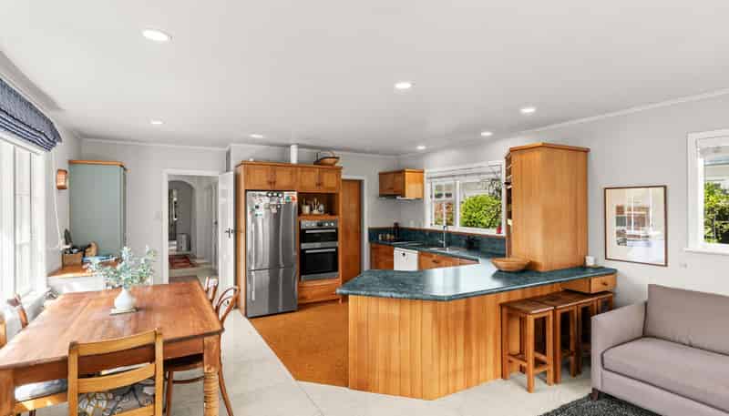 26 Wanganui Road, Marton