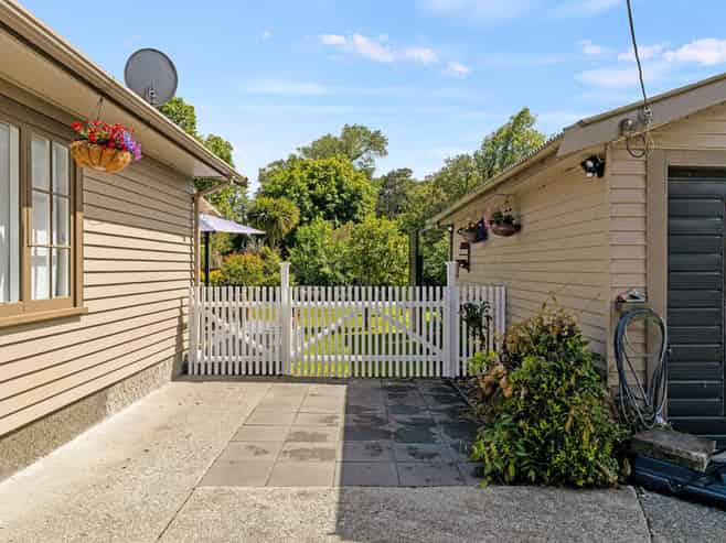 26 Wanganui Road, Marton