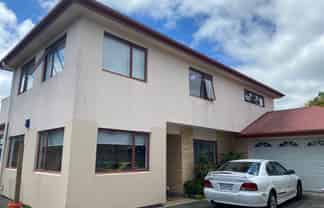 15 Kakanui Avenue, Hillcrest