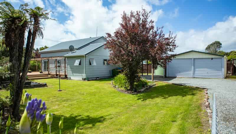 22 Sawmill Lane, Camerons