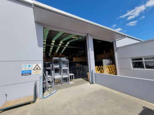 Modern Tiltslab Industrial - Available 1 Apr 2026