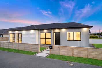 28 Korowhiti Road, Clarks Beach