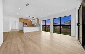 28 Korowhiti Road, Clarks Beach