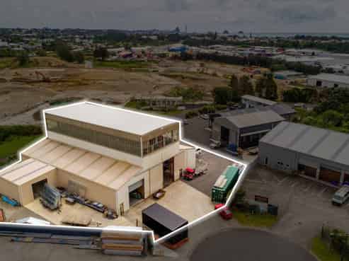  12m Stud Workshop in Strategic Location