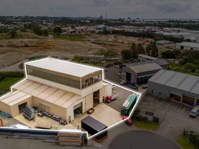  12m Stud Workshop in Strategic Location