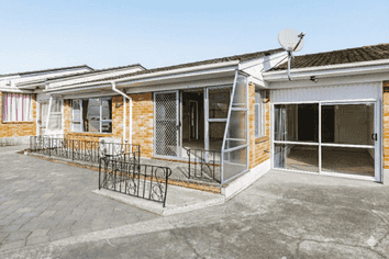 2/75 Coronation Road, Papatoetoe