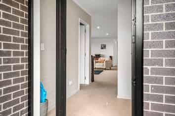 161 Ashley Gorge Road, Oxford