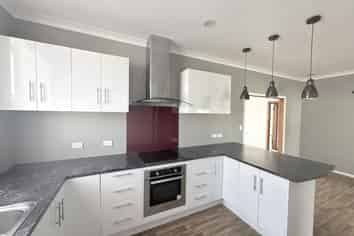 15 Clifford Street, Hawera