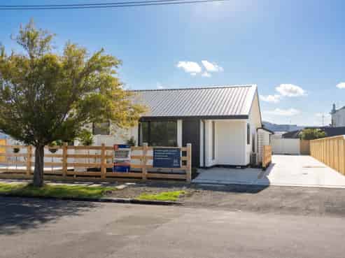 2 Forth Street, Mosgiel