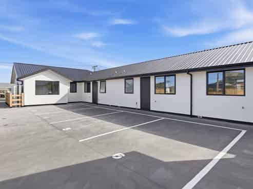 2 Forth Street, Mosgiel