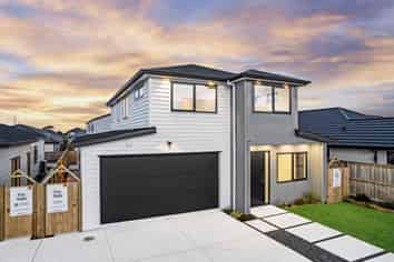 30 Korowhiti Road, Clarks Beach