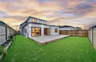 30 Korowhiti Road, Clarks Beach